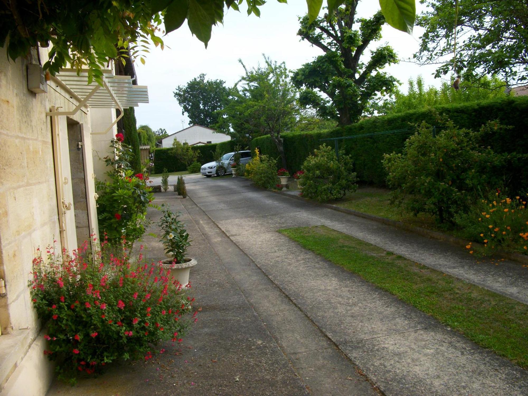 לינה וארוחת בוקר Saint-André-de-Cubzac Domaine De Monein מראה חיצוני תמונה